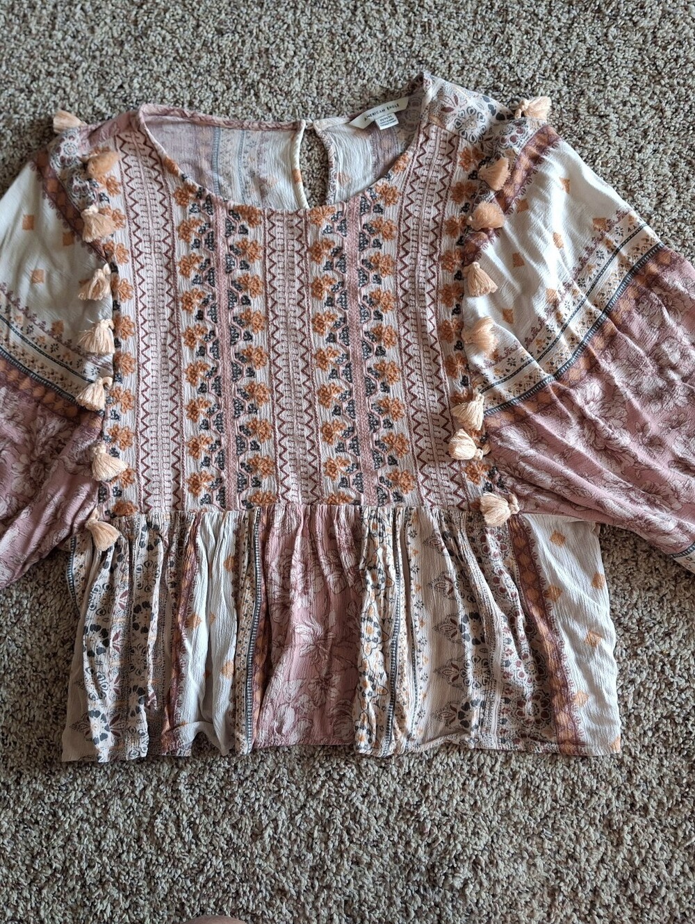 American Eagle Womens Medium Boho Hippie Chic Embrodered Top